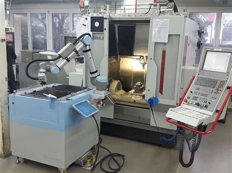 cnc beladen|Wie Roboter die Arbeit beim Beladen von Maschinen erleichtern.
